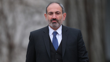 BERLIN, GERMANY - FEBRUARY 01: Armenian Prime Minister Nikol Pashinyan arrives to meet German Chancellor Angela Merkel at the Chancellery on February 01, 2019 in Berlin, Germany. Pashinyan is in Berlin to meet with Merkel, President Steinmeier and Bundestag President Schäuble. (Photo by Sean Gallup/Getty Images)