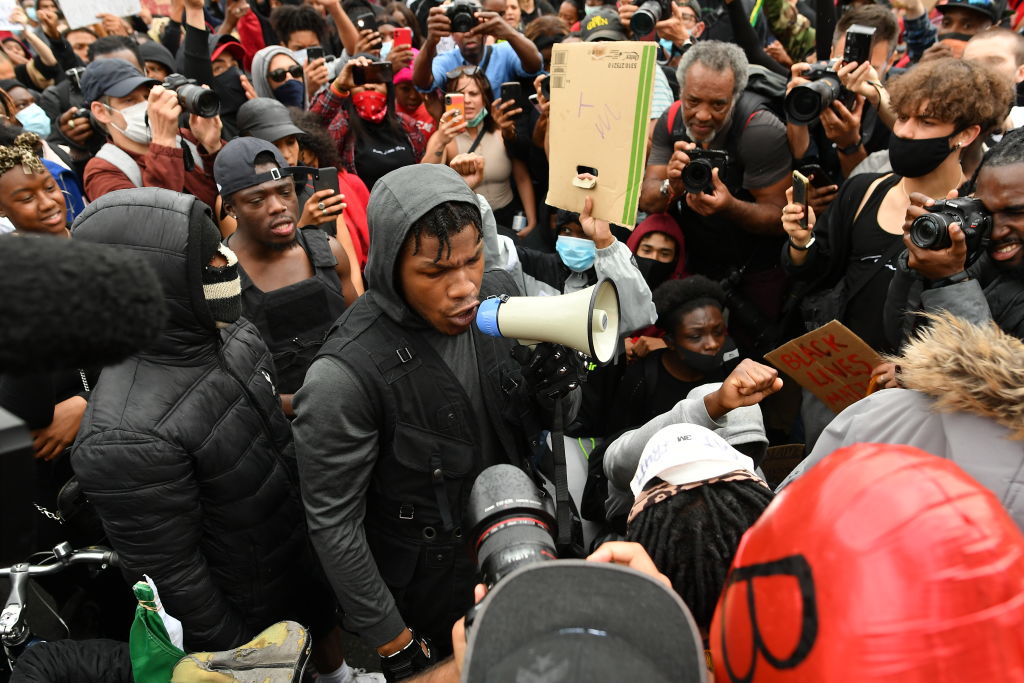 Discursul emotionant al unui actor din Star Wars la un protest Black Lives Matter. „Am fost mereu importanti. Acum e momentul”