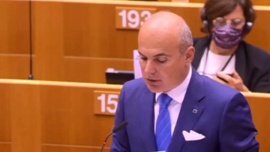 Rares Bogdan, citindu-si discursul in plenul Parlamentului European