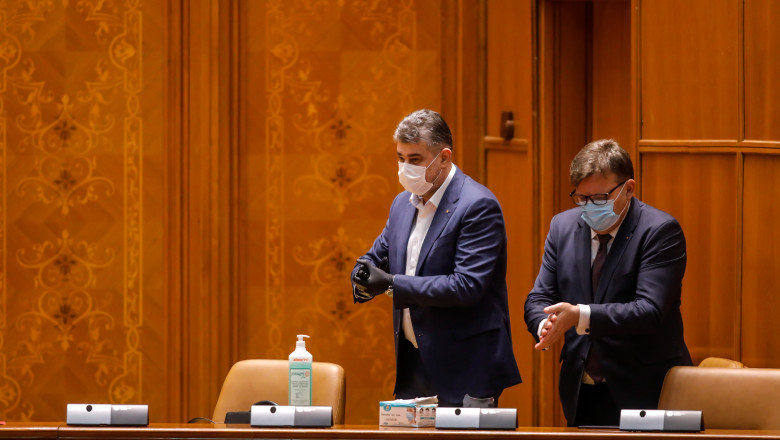 Marcel ciolacu in parlament cu masca