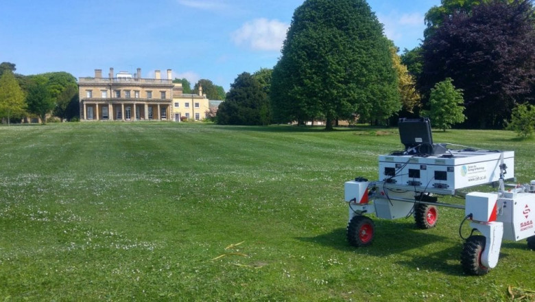 Fermierii britanici folosesc roboti pentru a culege fructe