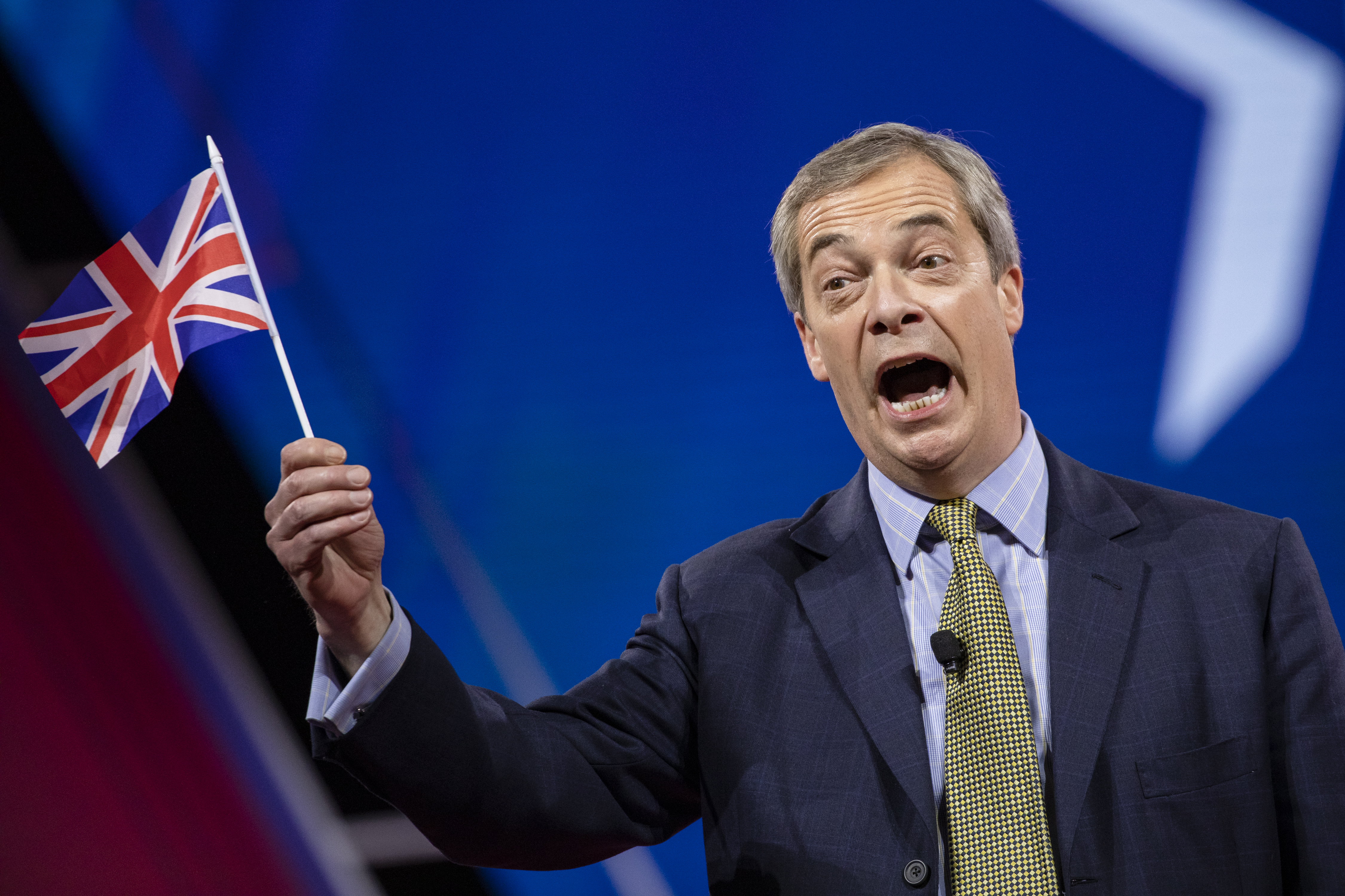 Val de critici după ce Nigel Farage a spus că Occidentul a "provocat" războiul din Ucraina. "Churchill se va răsuci în mormânt"