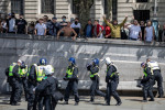 Ciocniri violente între poliție și activiștii de extremă dreapta, în Londra, în timpul protestelor anti-rasism