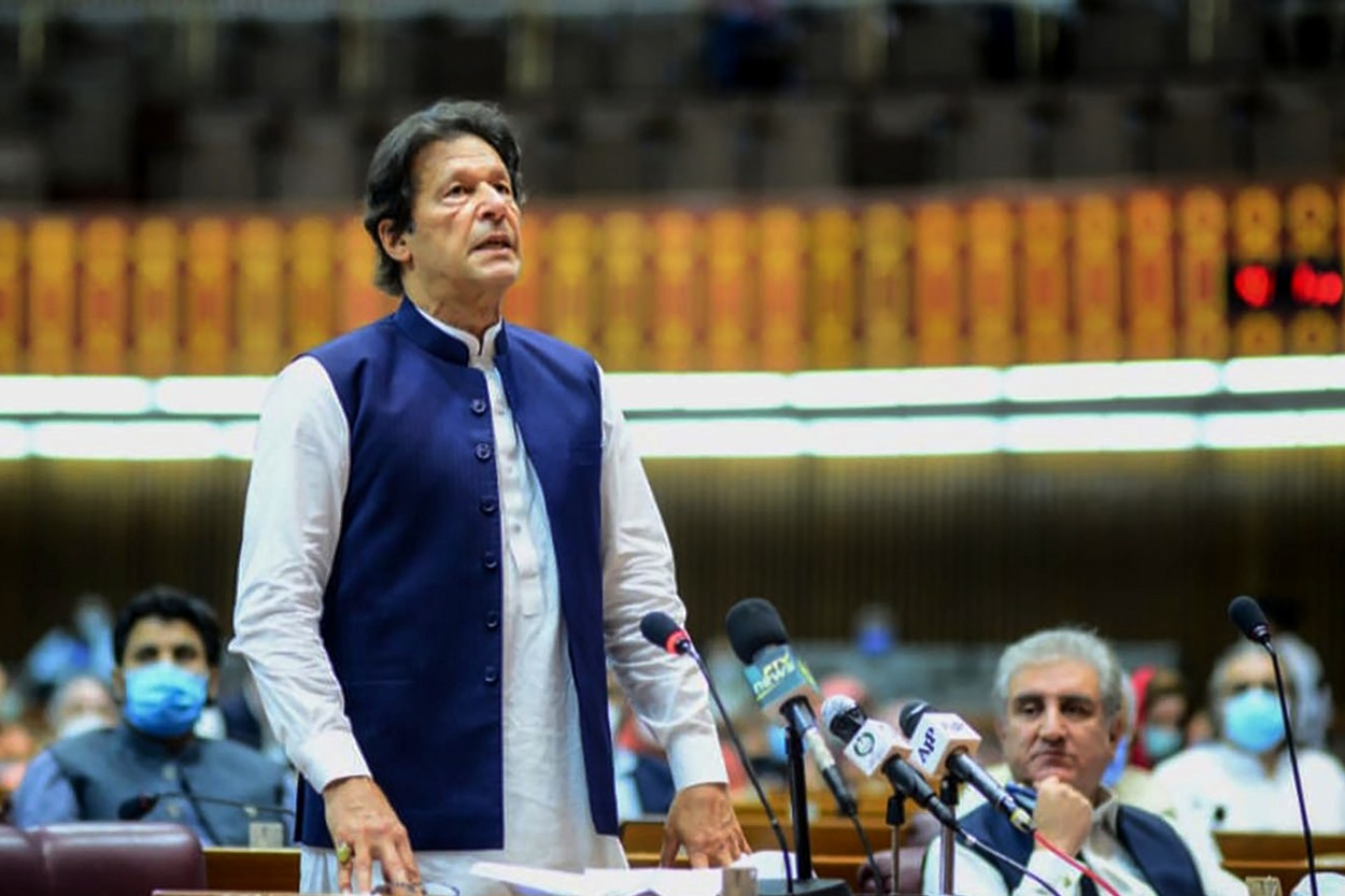 Partidul fostului premier al Pakistanului, Imran Khan, demisionează din Adunarea Naţională