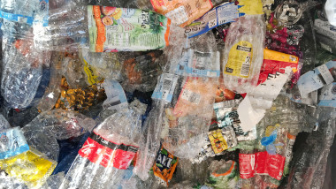 pet peturi sticle de plastic reciclare
