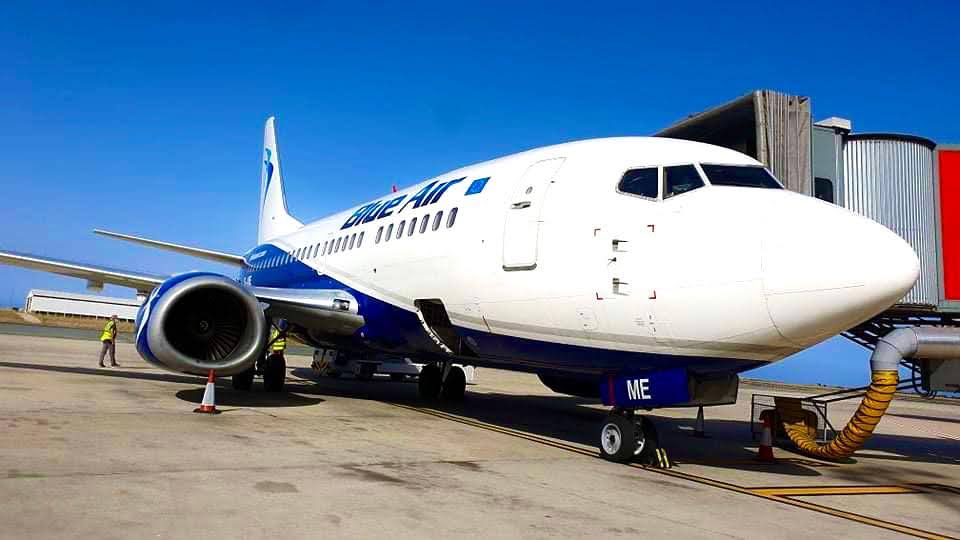 O cursă Blue Air care trebuia să plece vineri spre Madrid, amânată pentru sâmbătă seara