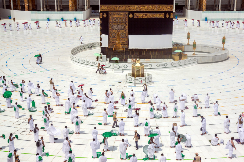 Marele pelerinaj de la Mecca a început în mijlocul unor restricţii sanitare sporite