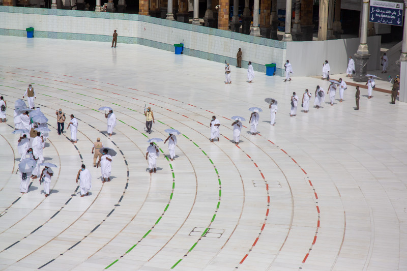 Marele pelerinaj de la Mecca a început în mijlocul unor restricţii sanitare sporite