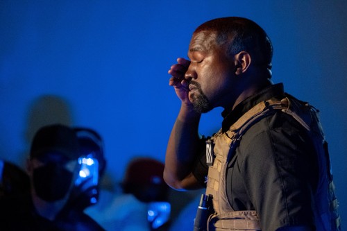 Kanye West a fost dat afară dintr-un birou Skechers chiar de directori: „A venit neanunțat și neinvitat”