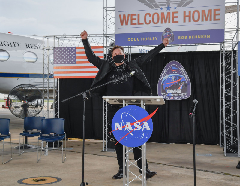 SpaceX Crew Dragon Endeavour Astronauts Return to Houston