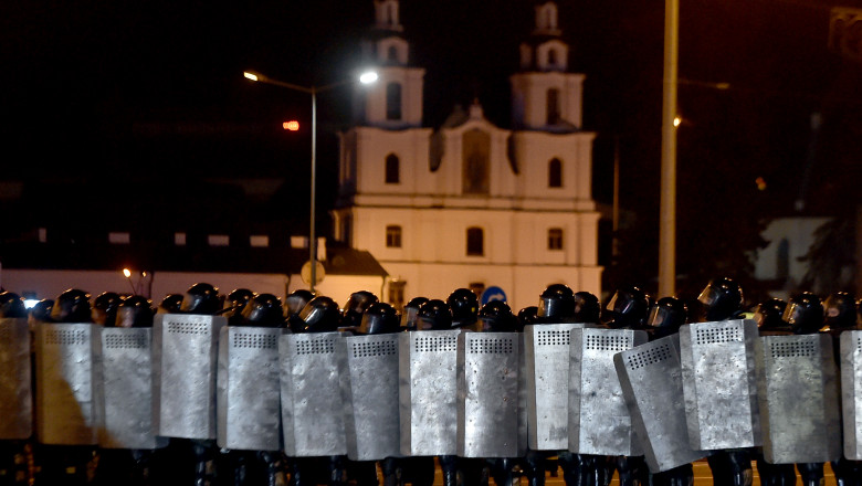 Poliția blochează o zonă din Minsk după încheierea votului din alegerile prezidențiale din 9 august