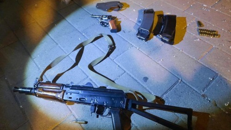 6292301 22.07.2020 In this handout photo released by the Ministry of internal Affairs of Ukraine, a picture shows terrorist's weapons after police freed all hostages from a bus and arrested the armed man who held them for over 12 hours, in the city of Lutsk, Ukraine. Editorial use only, no archive, no commercial use. Ministry of internal Affairs of Ukraine,Image: 545951974, License: Rights-managed, Restrictions: , Model Release: no