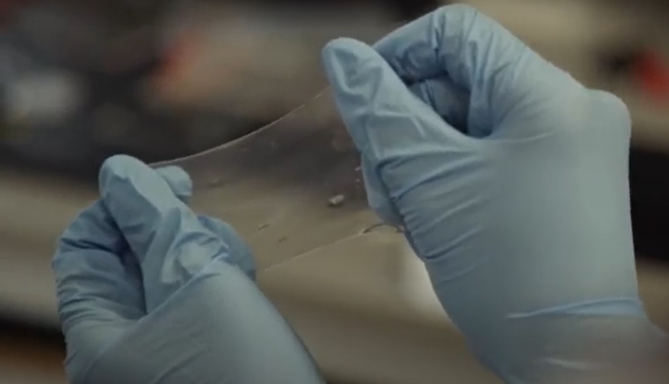 A fost creata pielea artificiala care simte. Cercetatorii s-au uitat la Star Wars si au copiat ideea din film