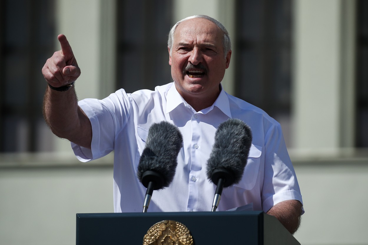 Lukașenko: Coronavirusul, pedeapsă de la Dumnezeu pentru lipsa de respect față de natură