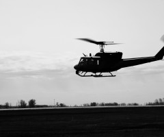 Elicopter militar, atacat cu focuri de armă de la sol la periferia oraşului Washington. FBI anchetează incidentul