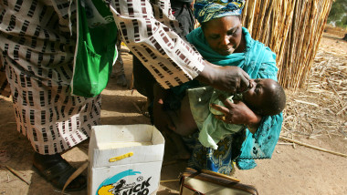 În Africa și în special în Nigeria a fost demarată o amplă campanie de eradicare a poliomielitei. Foto: GettyImages