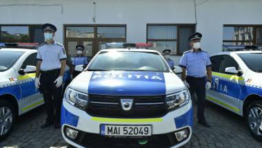 mașini de Poliție cu nou design