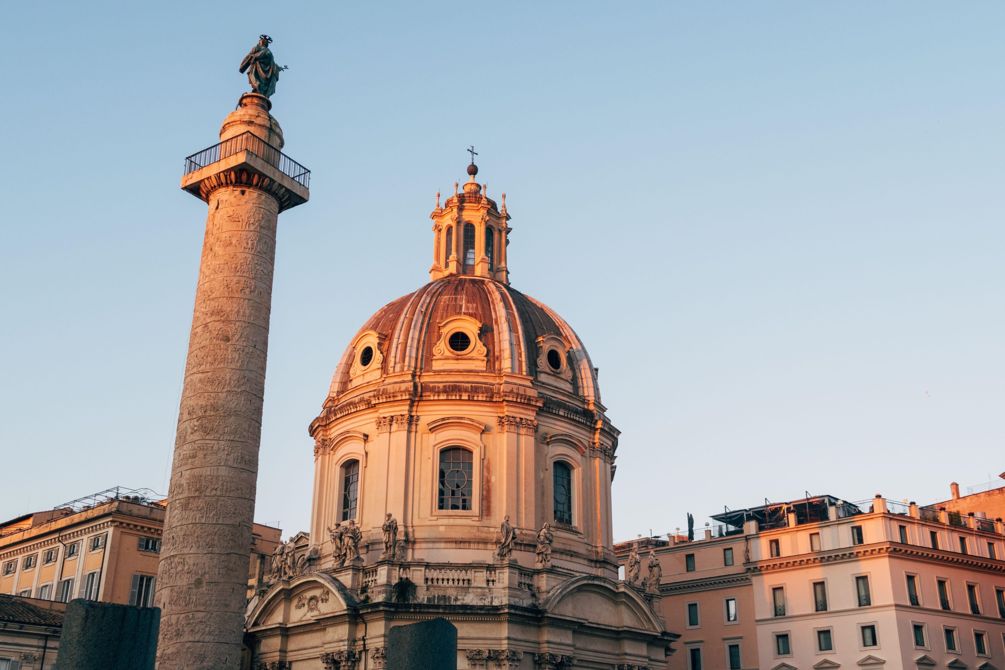 Avertisment pentru turiștii care au vizitat Italia: Zeci de mii de acte de identitate scanate la recepție au fost furate de hackeri