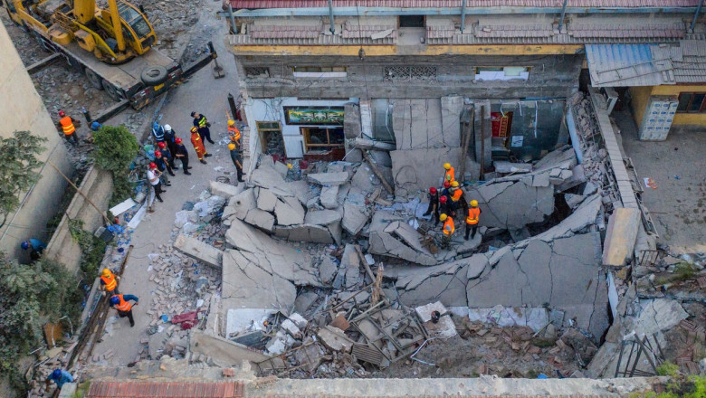 Cel puțin 29 de persoane au murit în China după ce un restaurant s-a prăbușit în timp ce un bătrân își serba ziua de naștere