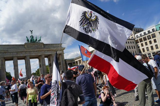 Proteste anti-distanțare și anti-măști în Berlin