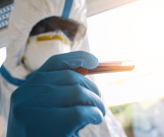 Creștere de 30% a infectărilor cu coronavirus față de ziua anterioară. Numărul pacienților în stare gravă crește din nou