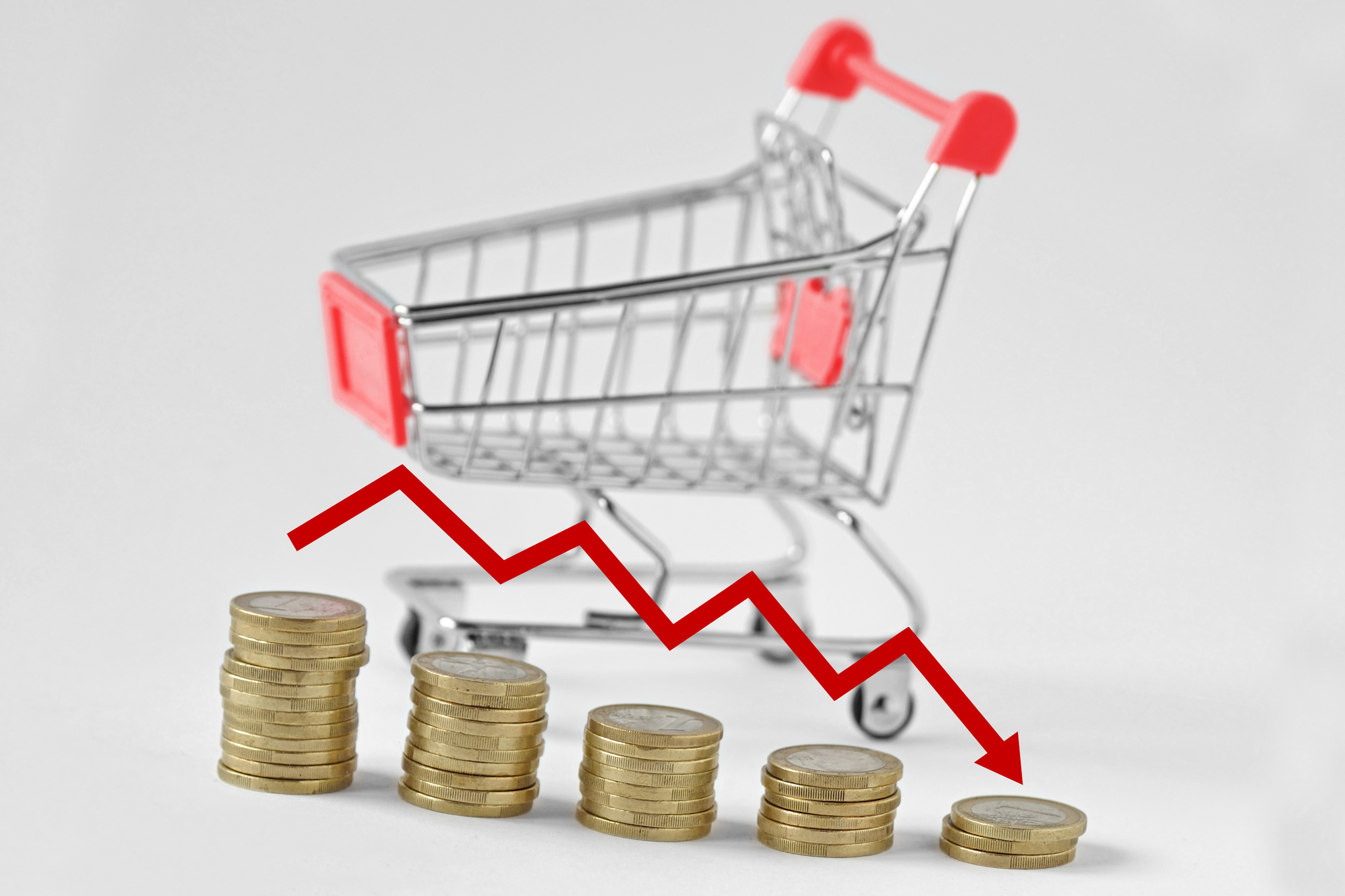 Comisia Europeană: Invadarea Ucrainei de către Rusia înrăutăţeşte perspectivele economice ale României