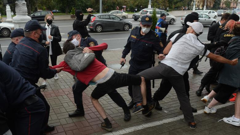 Violențe la protestele studenților din Belarus