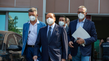 silvio berlusconi coronavirus spital