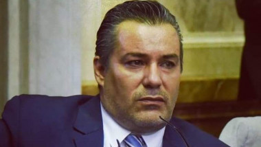 Deputatatul Juan Emilio Ameri surprins in scene intime cu sotia