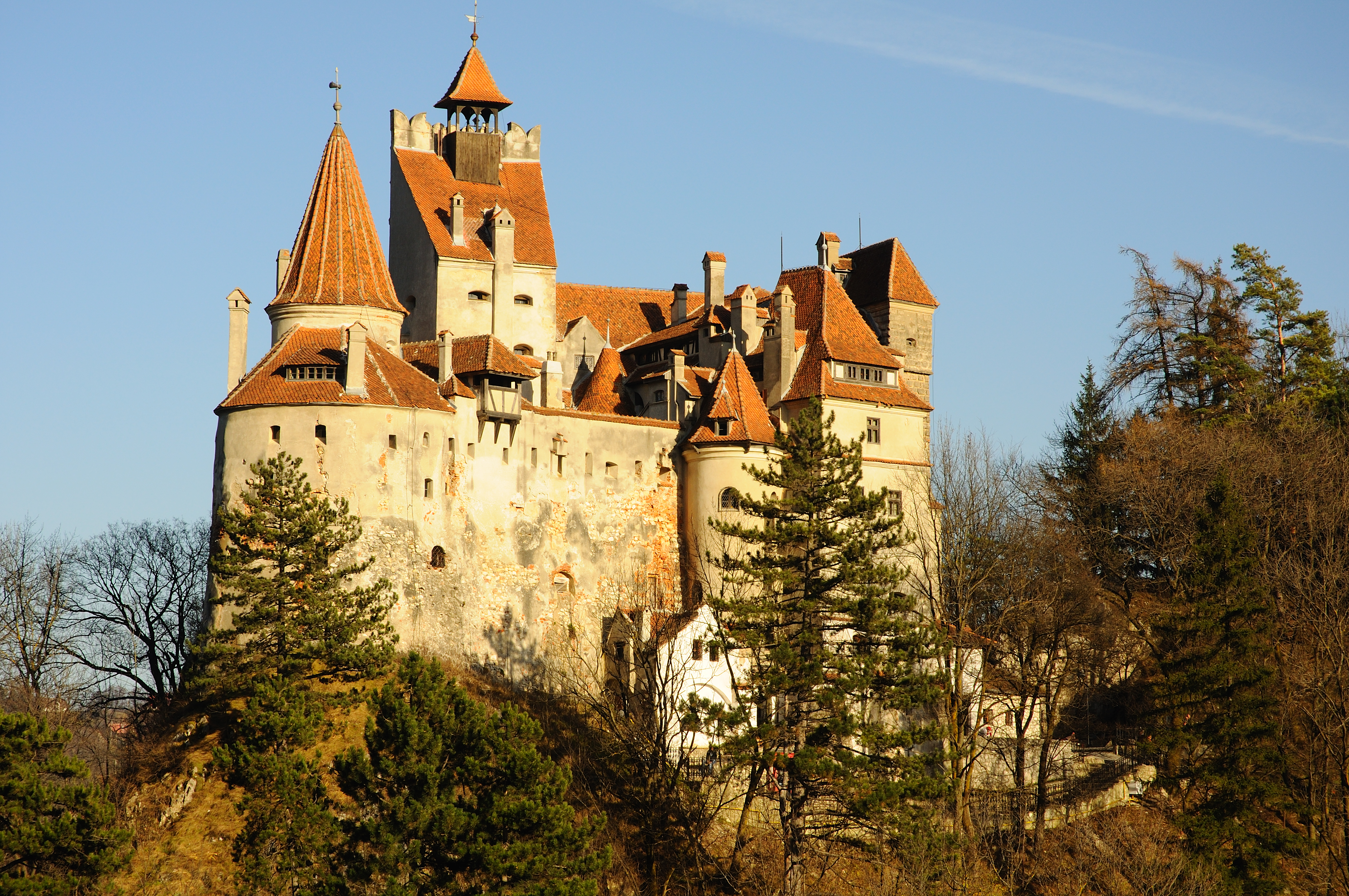 Castelul Bran a pierdut milioane de euro din cauza pandemiei. Jumatate dintre angajati au fost concediati
