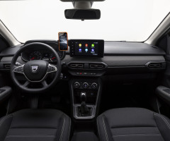 Dacia a prezentat noile modele Logan, Sandero și Sandero Stepway. Dotări nemaiîntâlnite pe modelele constructorului român