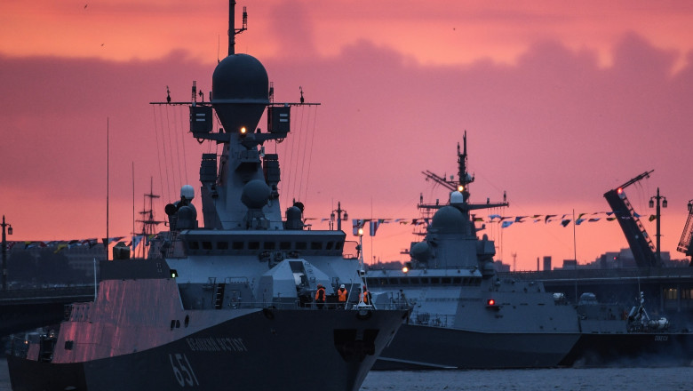 rusia nave de razboi flota