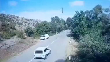 racheta azeră distruge un pod între Armenia și provincia Nagorno Karabah