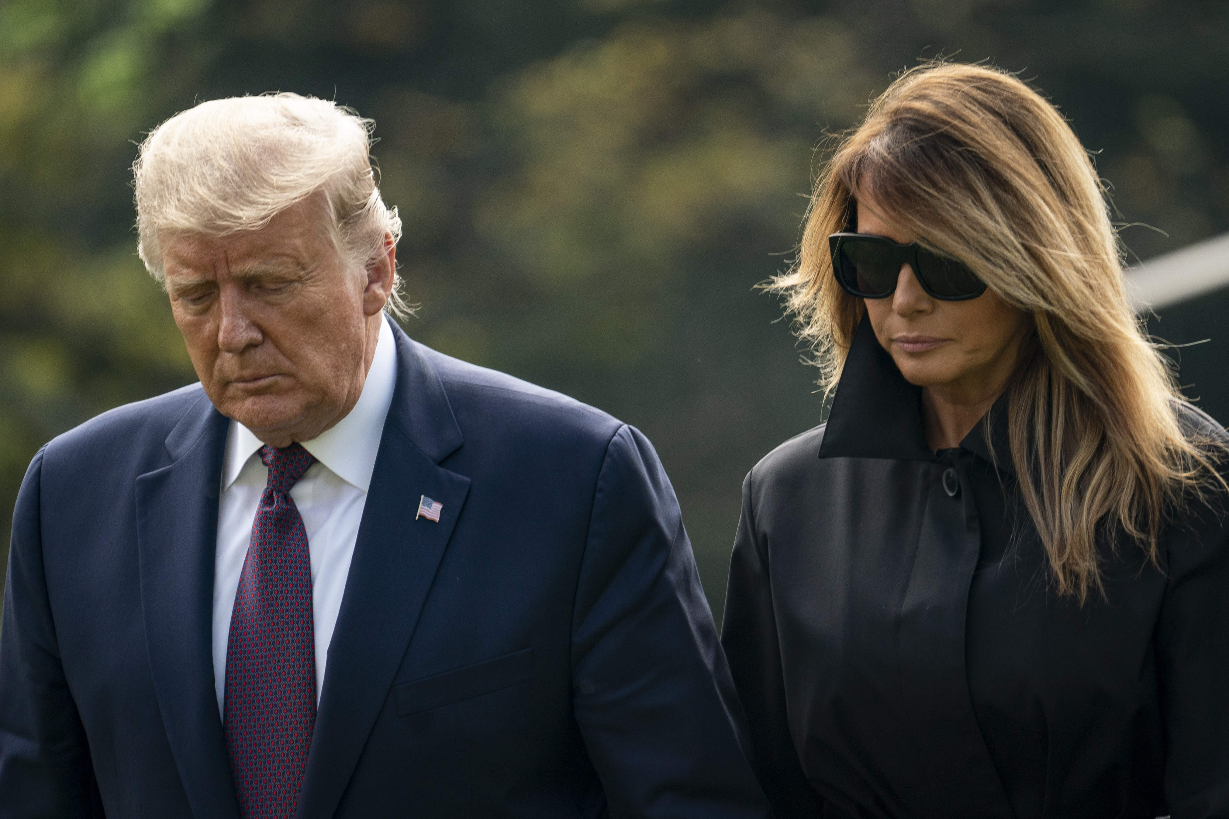 Donald Trump îi oferă soţiei sale o cină romantică, la bordul Air Force One: „Nu am avut timp să cumpăr cadouri”