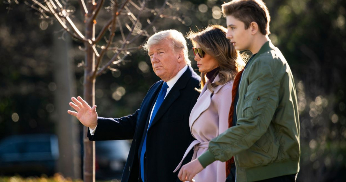 Barron Fiul Lui Donald È™i Al Melaniei Trump A Avut Covid 19