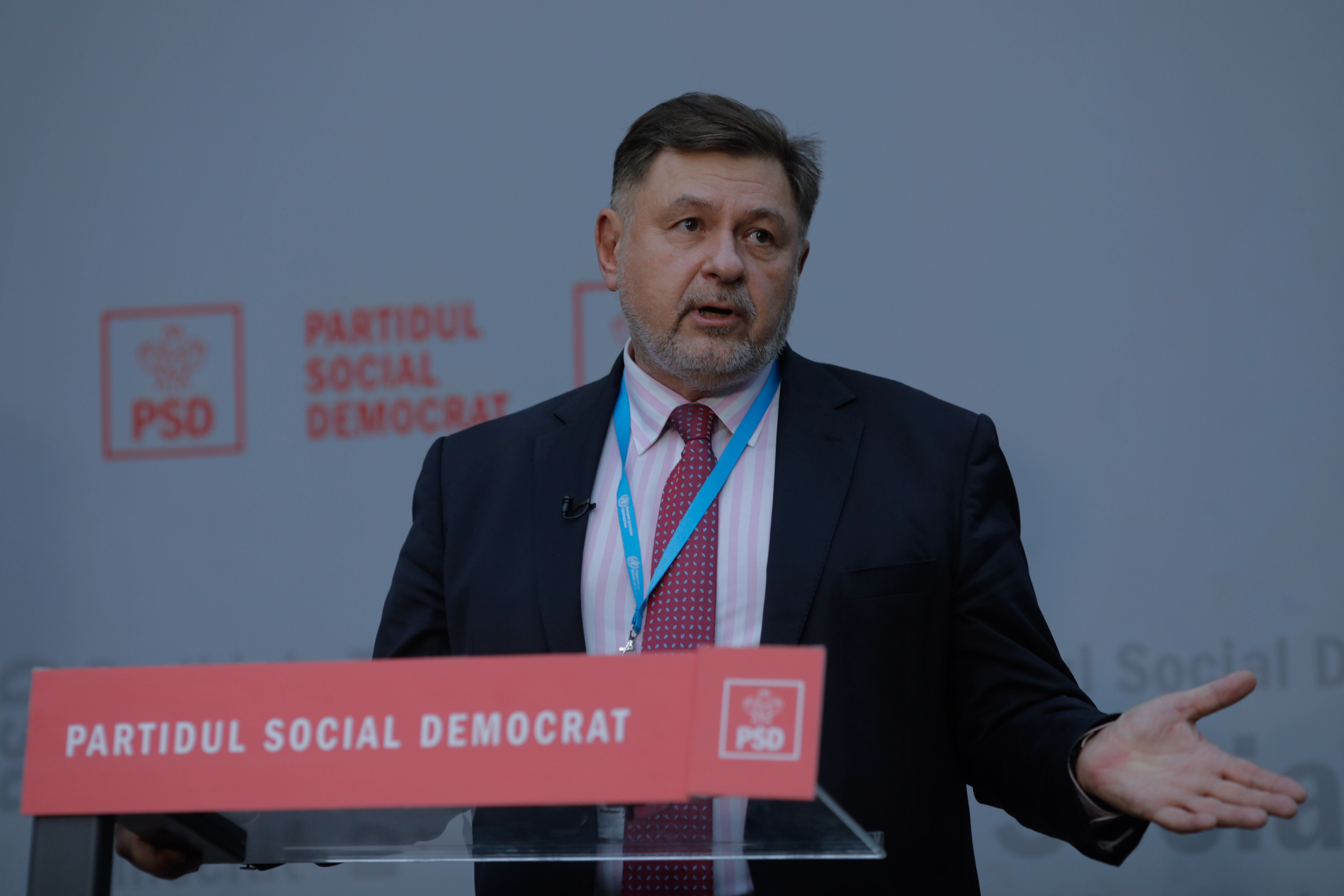 Rafila: Orban și-a dat demisia, și-a asumat eșecul, acum toate lucrurile acestea ca prin minune au dispărut