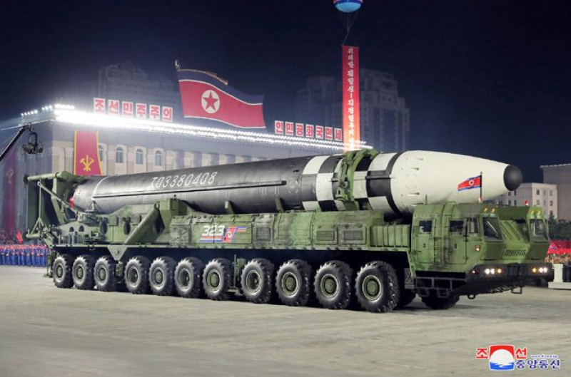 noua rachetă nucleară prezentată la ultima paradă militară din Coreea de Nord