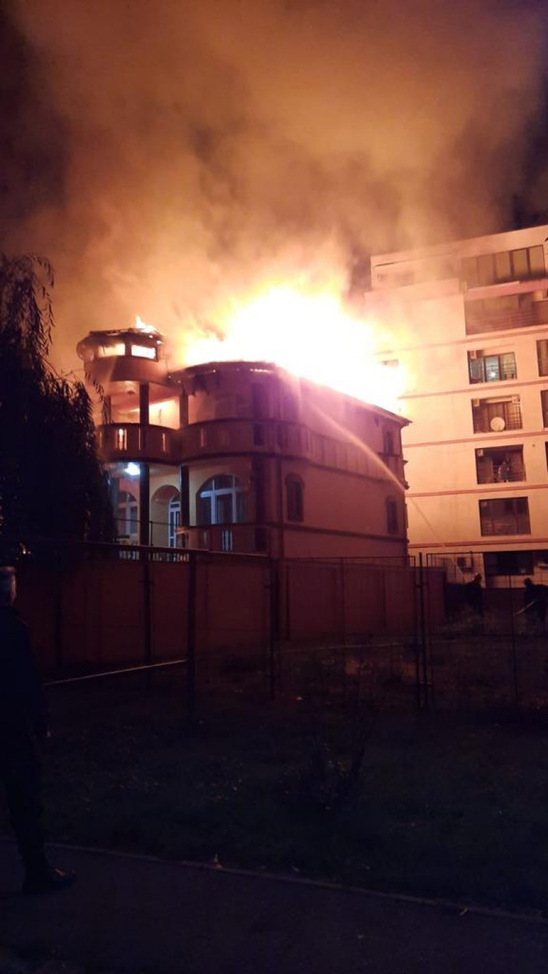 Incendiu Capitala Sursa ISU Bucuresti Ilfov 131020 (3)