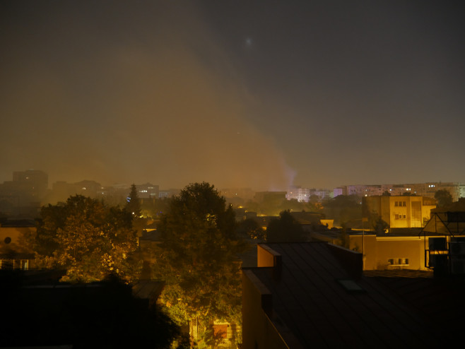 incendiu Bucuresti imagini amator 131020 (11)
