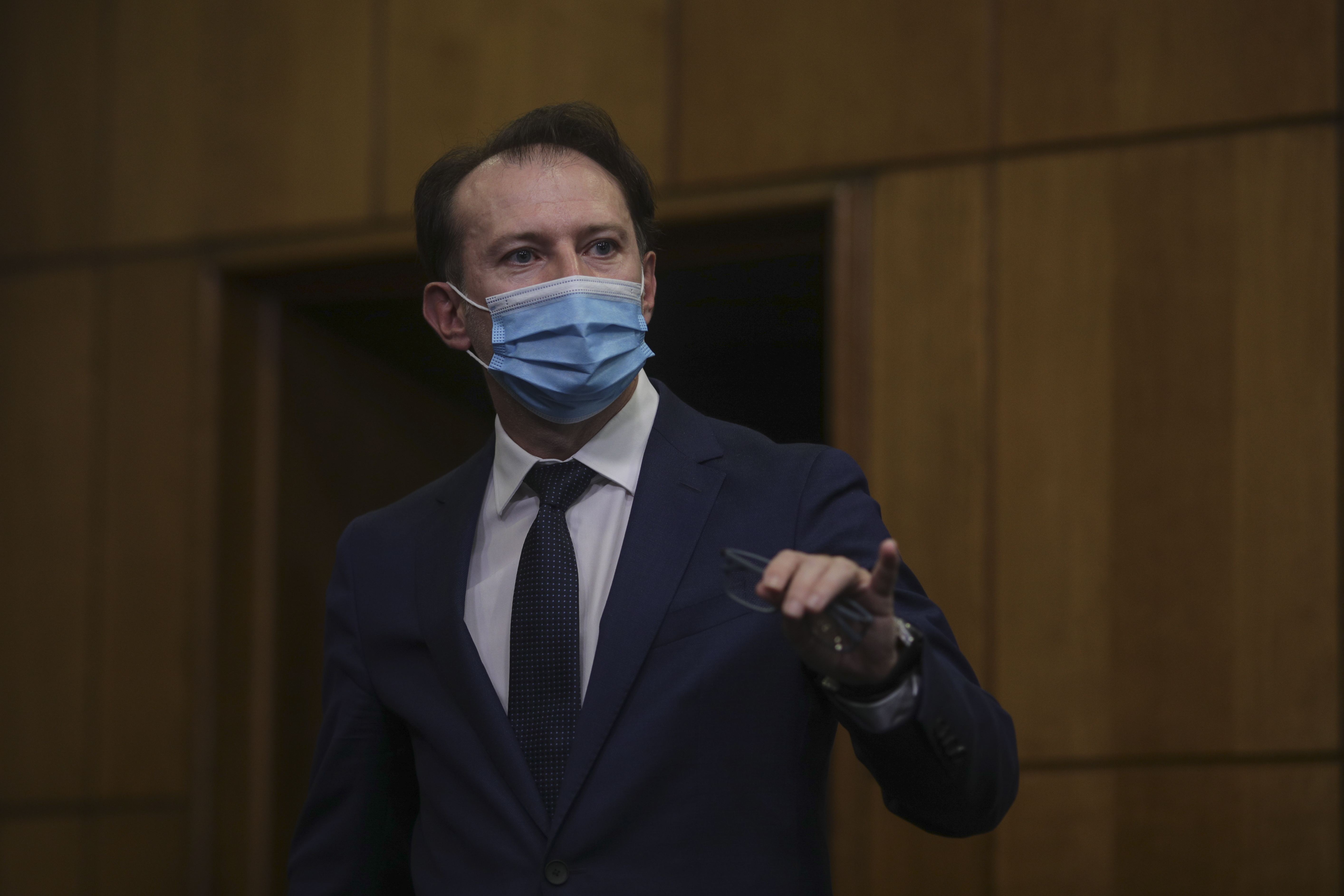 Ministrul Finanţelor explică de ce nu prezintă bugetul pe 2021: Este ilegal