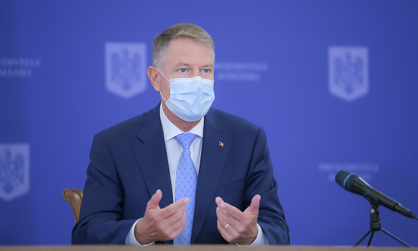 Klaus Iohannis a convocat marți la Cotroceni liderii partidelor parlamentare