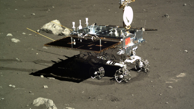 Rover-ul spațial chinezesc Chang'e a parcurs 566 de metri pe partea întunecată a Lunii.