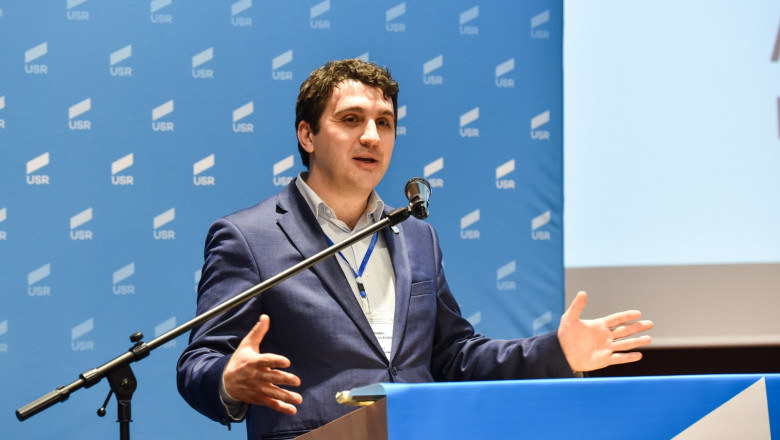 Un nou scandal în USR, după numirea unui viceprimar: Biroul Național susține un rasist, xenofob și homofob