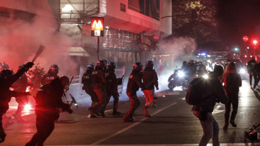 Proteste violente la Roma