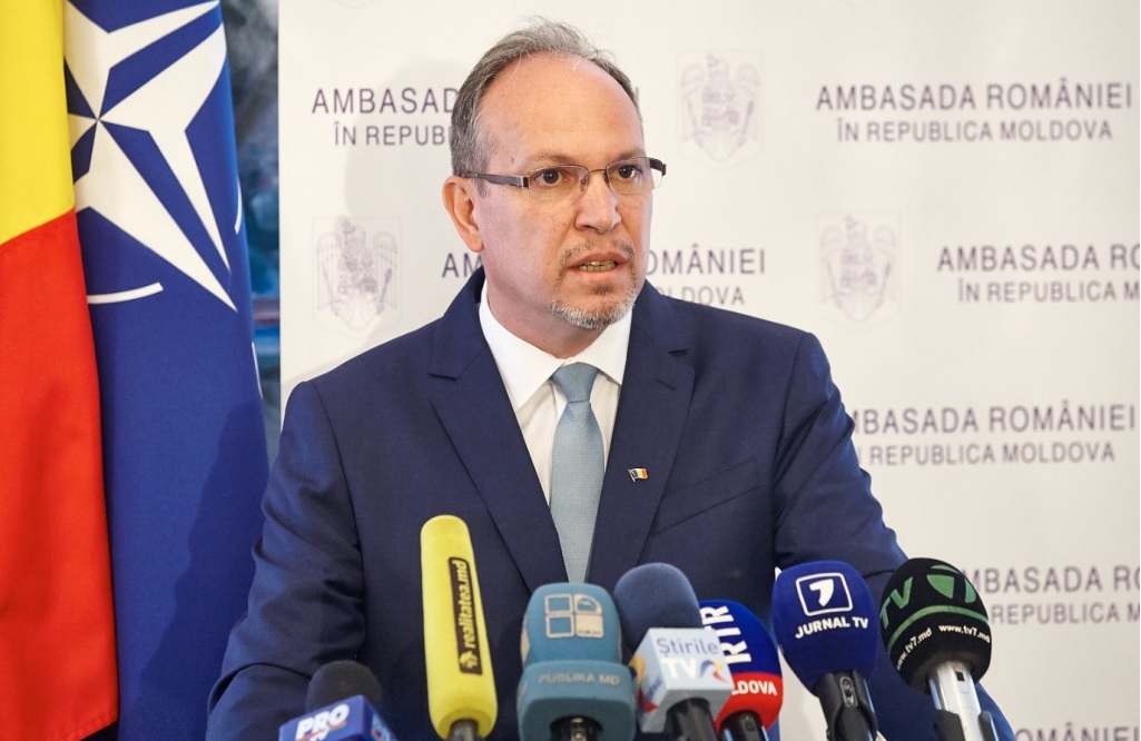 Schimb de replici și acuzații de „cinism” între Ambasadele României și Rusiei la Chișinău