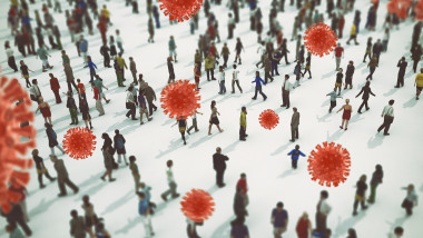 imagine ilustrativa cu particule de coronavirus deasupra oameniloroameni