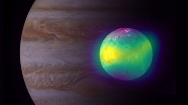 Imagine uluitoare a lui Io, satelitul lui Jupiter acoperit cu 400 de vulcani activi. Foto: almaobservatory.org