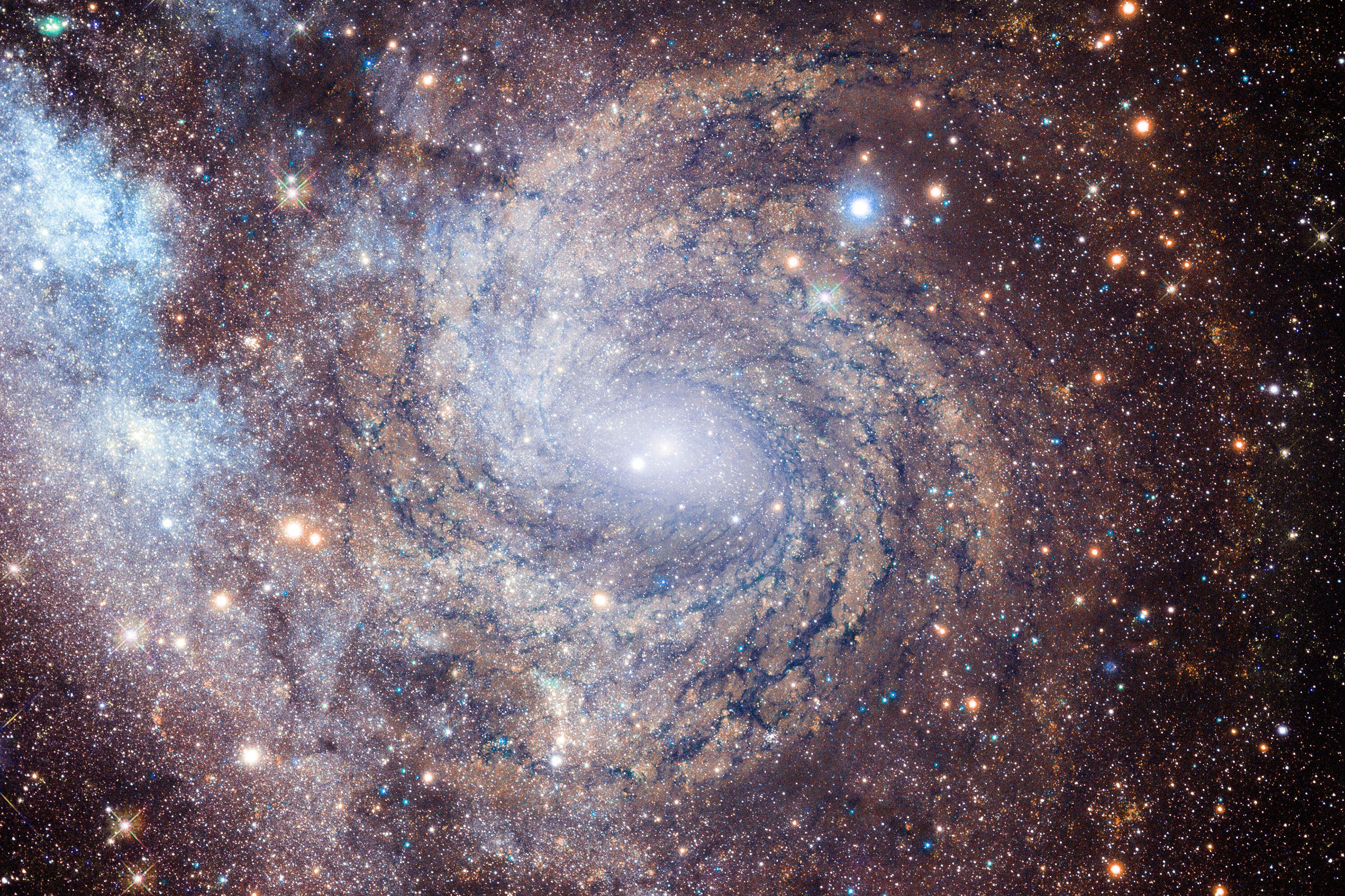 Astronomii au surprins „in direct” moartea unei galaxii aflate la 9 miliarde de ani lumina
