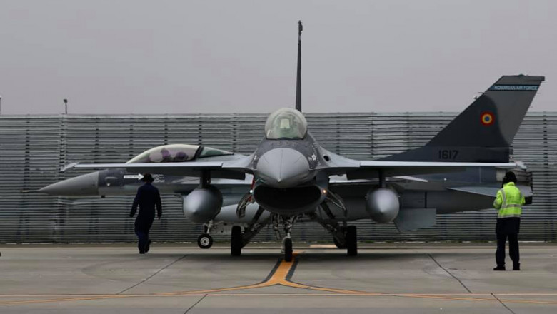 avioane F-16 din dotarea Forţelor Aeriene Române staţionate la baza aeriană Borcea