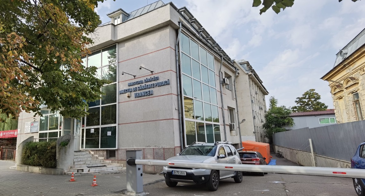 Primarul din Mărășești a dat afară echipa de control după ce a fost prins fără mască. DSP Vrancea: A spus că acolo el decide